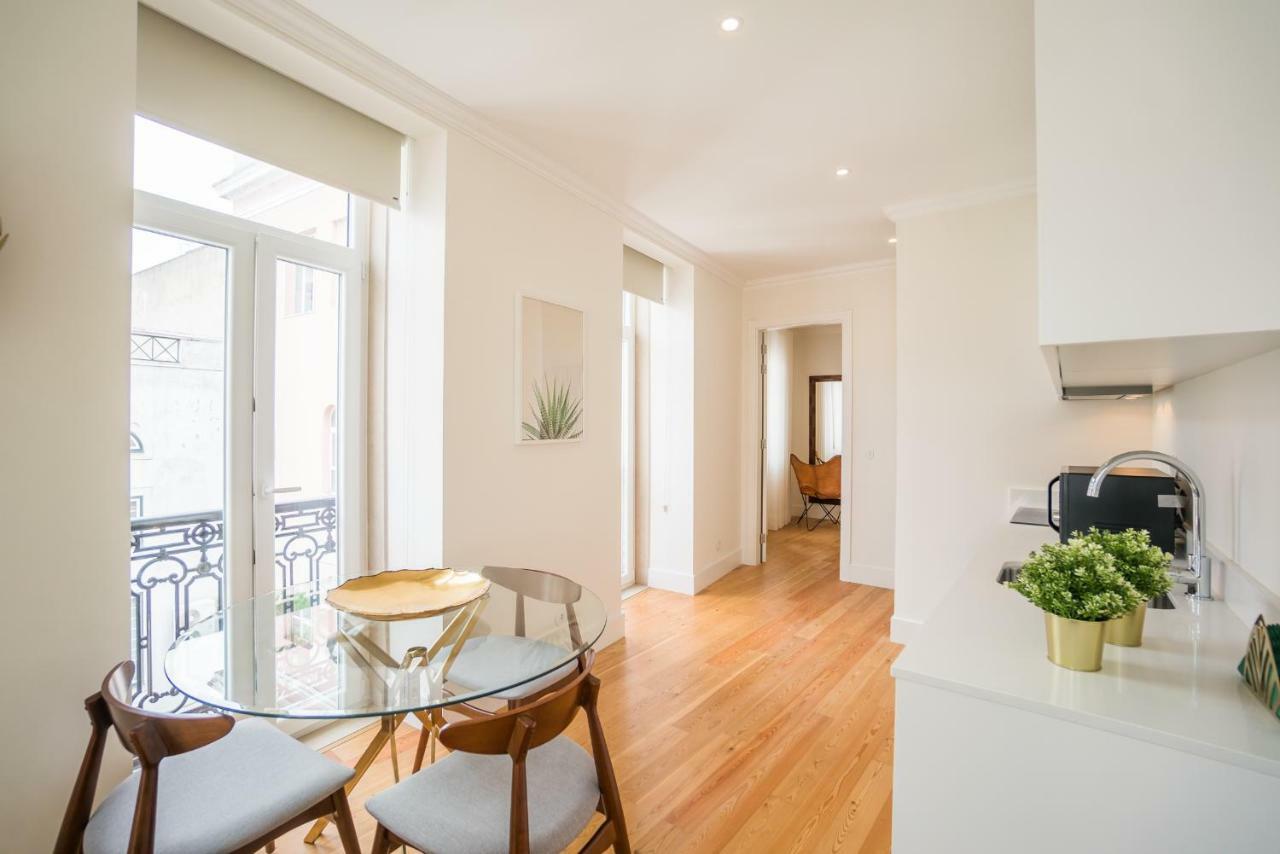 Apartment Principe Real Lightful And Charming Lisbon